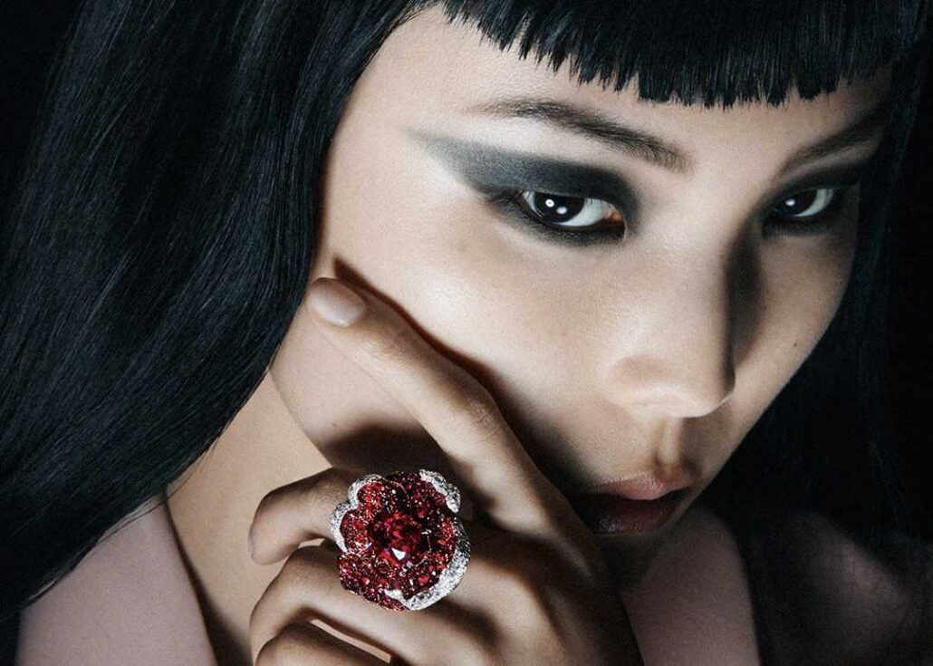 GUCCI RÉINVENTE SES CLASSIQUES